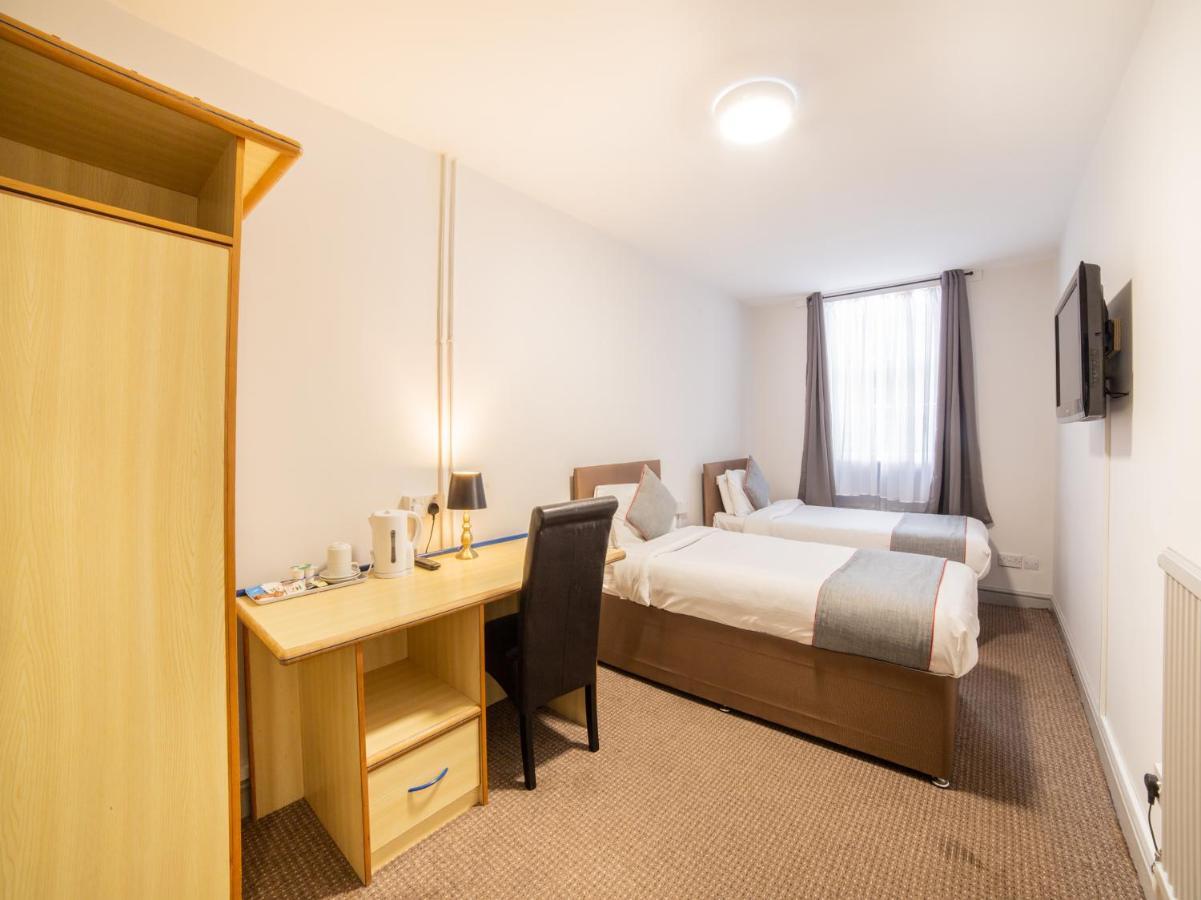 The Royal Hotel 凯特林 外观 照片